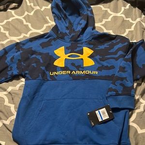 Brand new boys under Armour hoodie